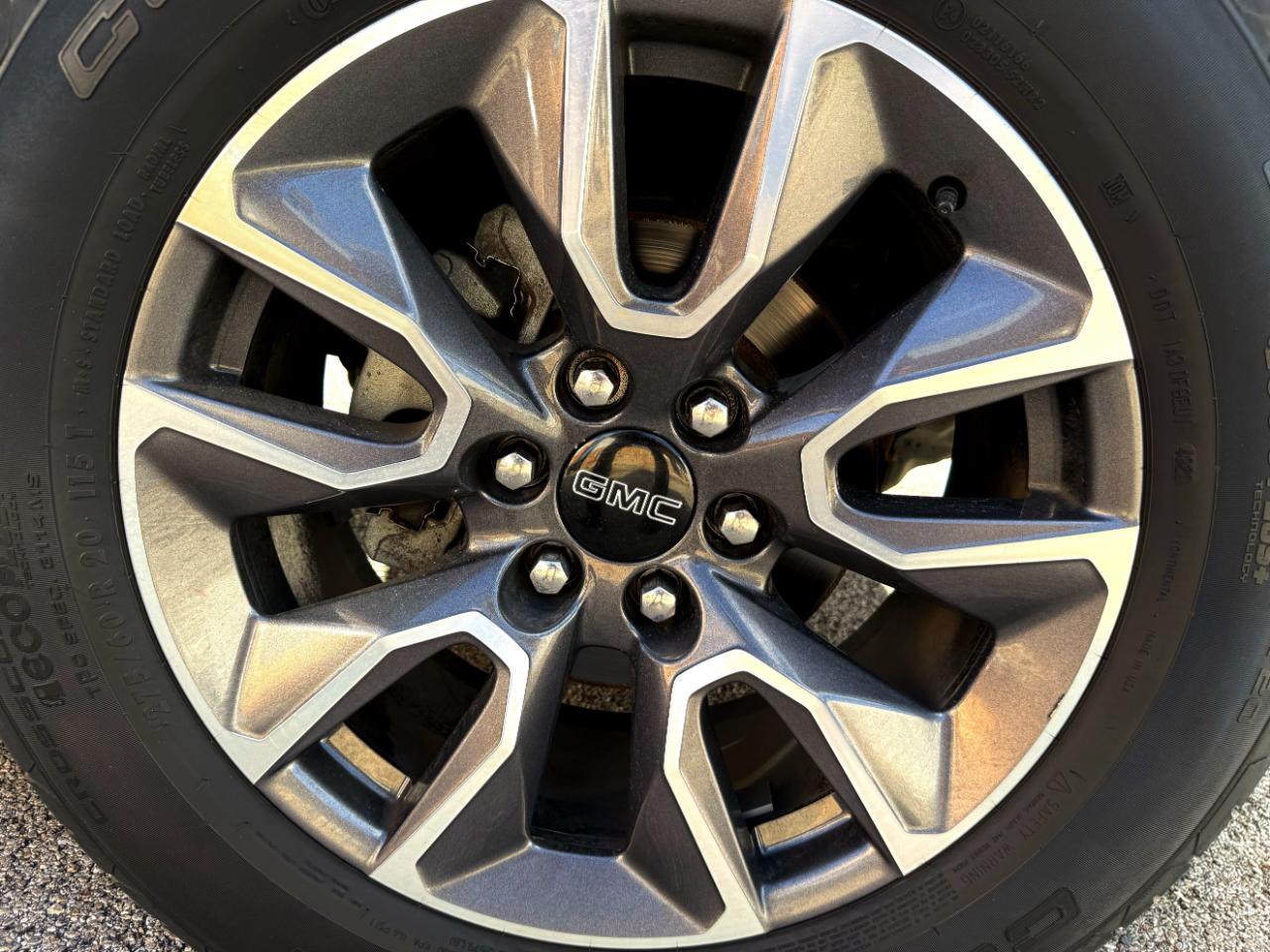 GMC Yukon 2WD 4dr SLT 2017