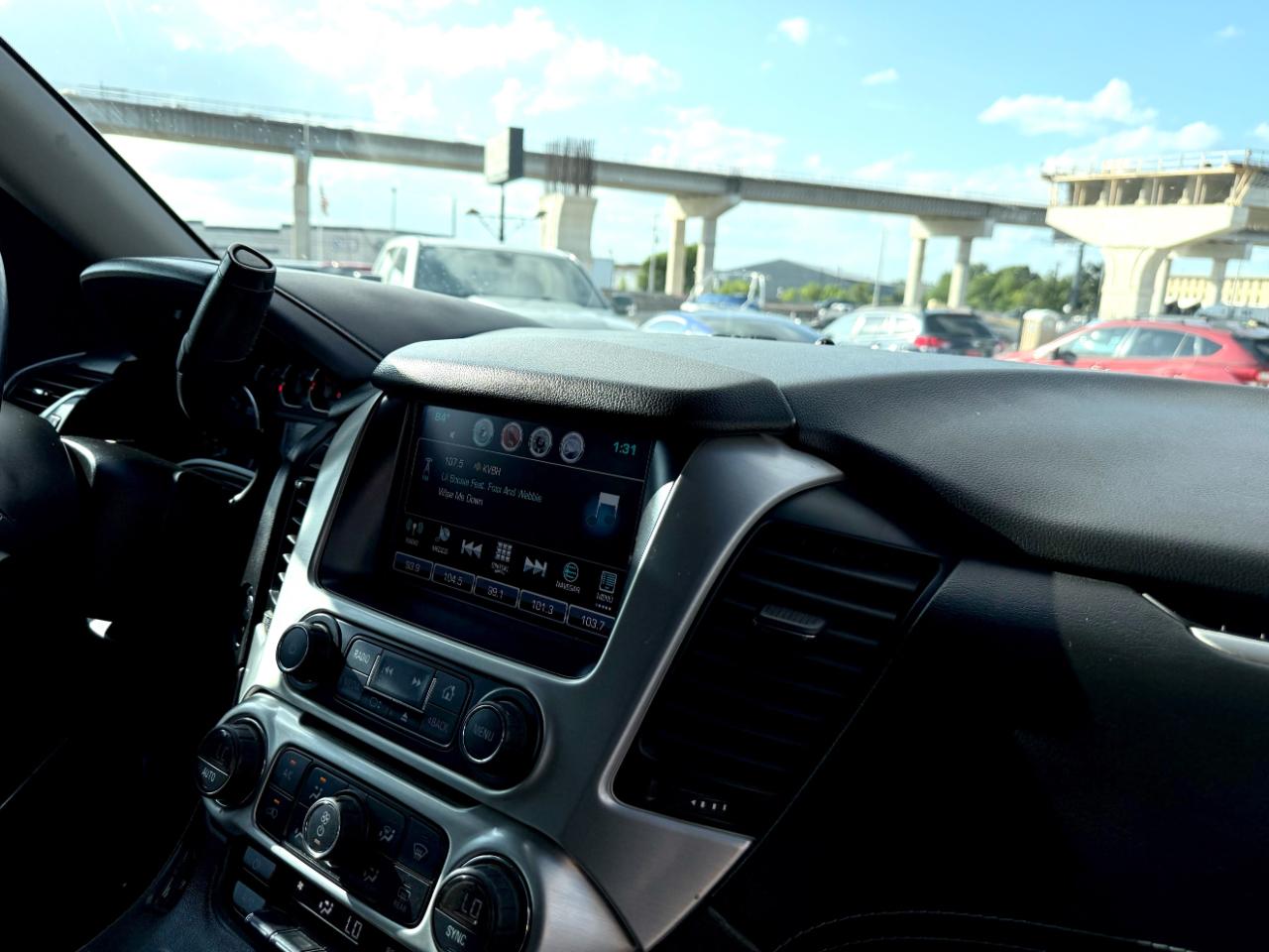 GMC Yukon 2WD 4dr SLT 2017