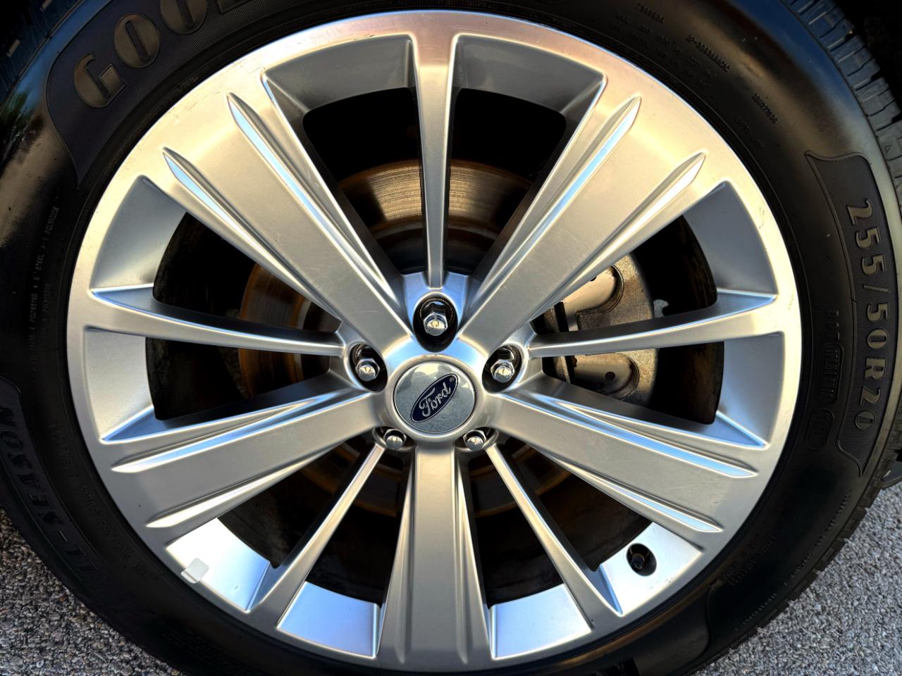 Ford Explorer Limited FWD 2019