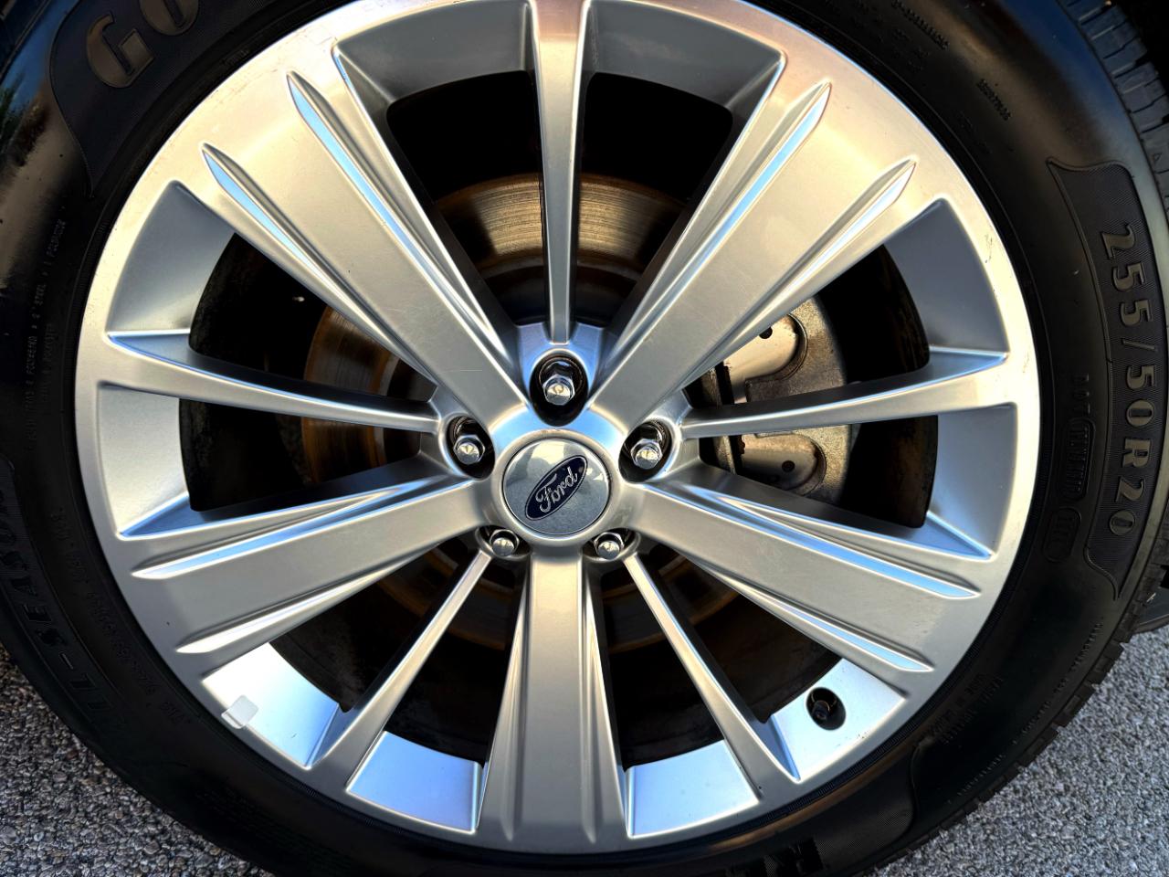 Ford Explorer Limited FWD 2019