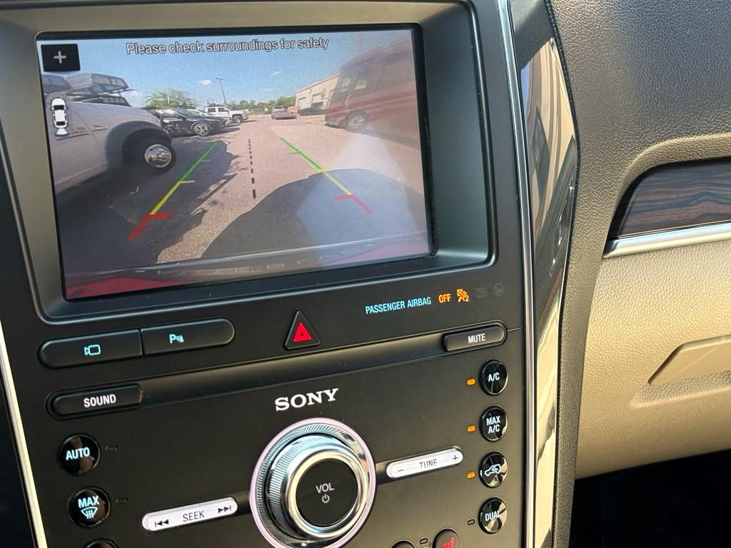 Ford Explorer Limited FWD 2019