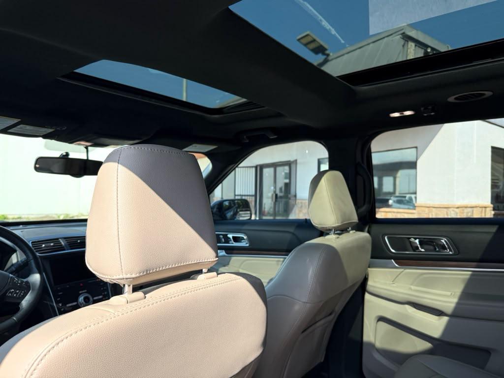 Ford Explorer Limited FWD 2019