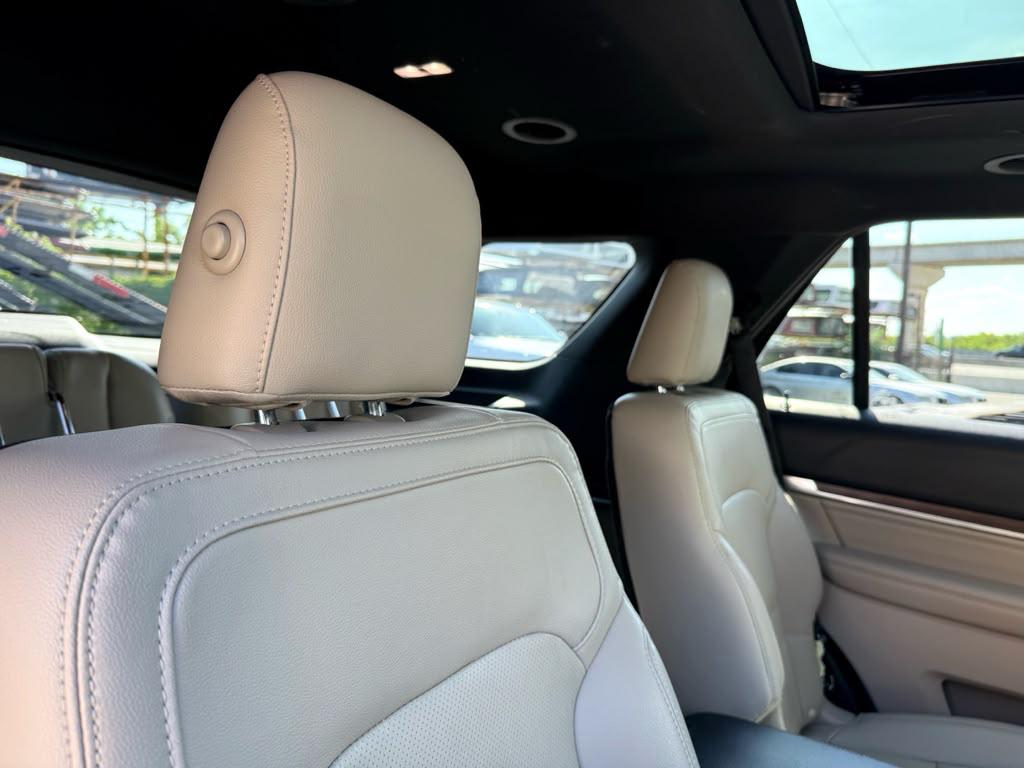 Ford Explorer Limited FWD 2019