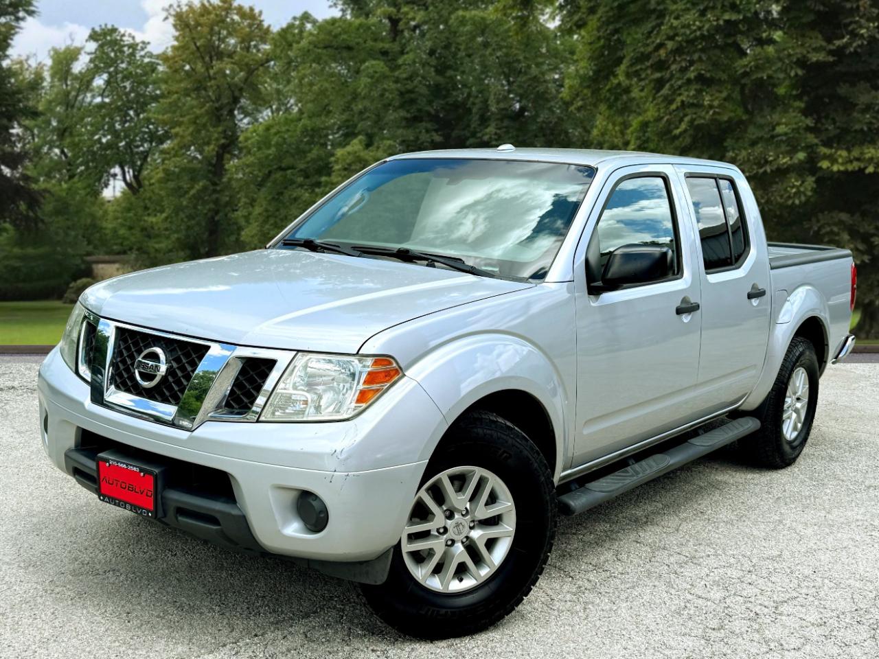 Nissan Frontier 2WD Crew Cab SWB Auto SV 2014