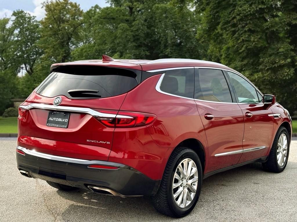 Buick Enclave FWD 4dr Essence 2019