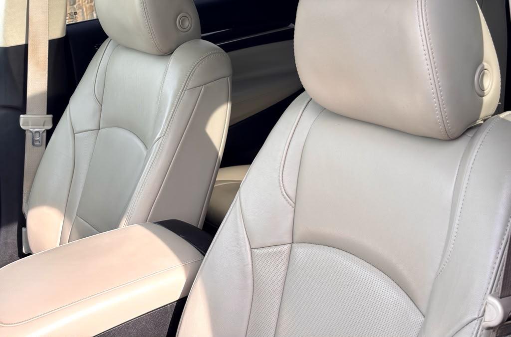 Buick Enclave FWD 4dr Essence 2019