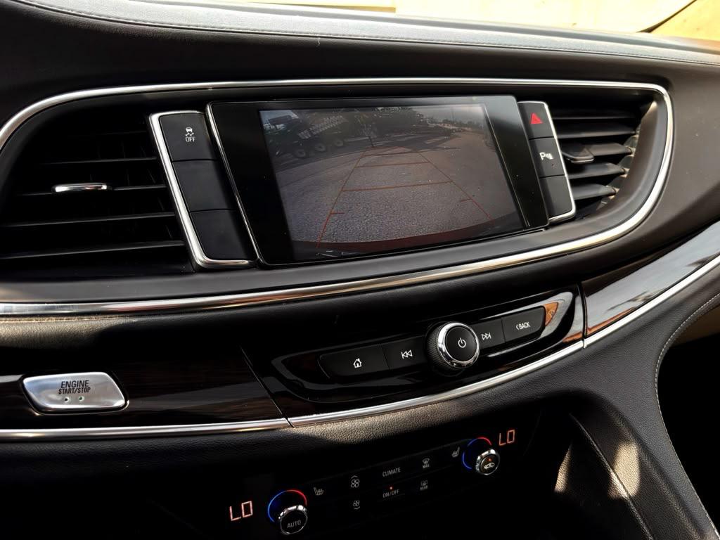 Buick Enclave FWD 4dr Essence 2019