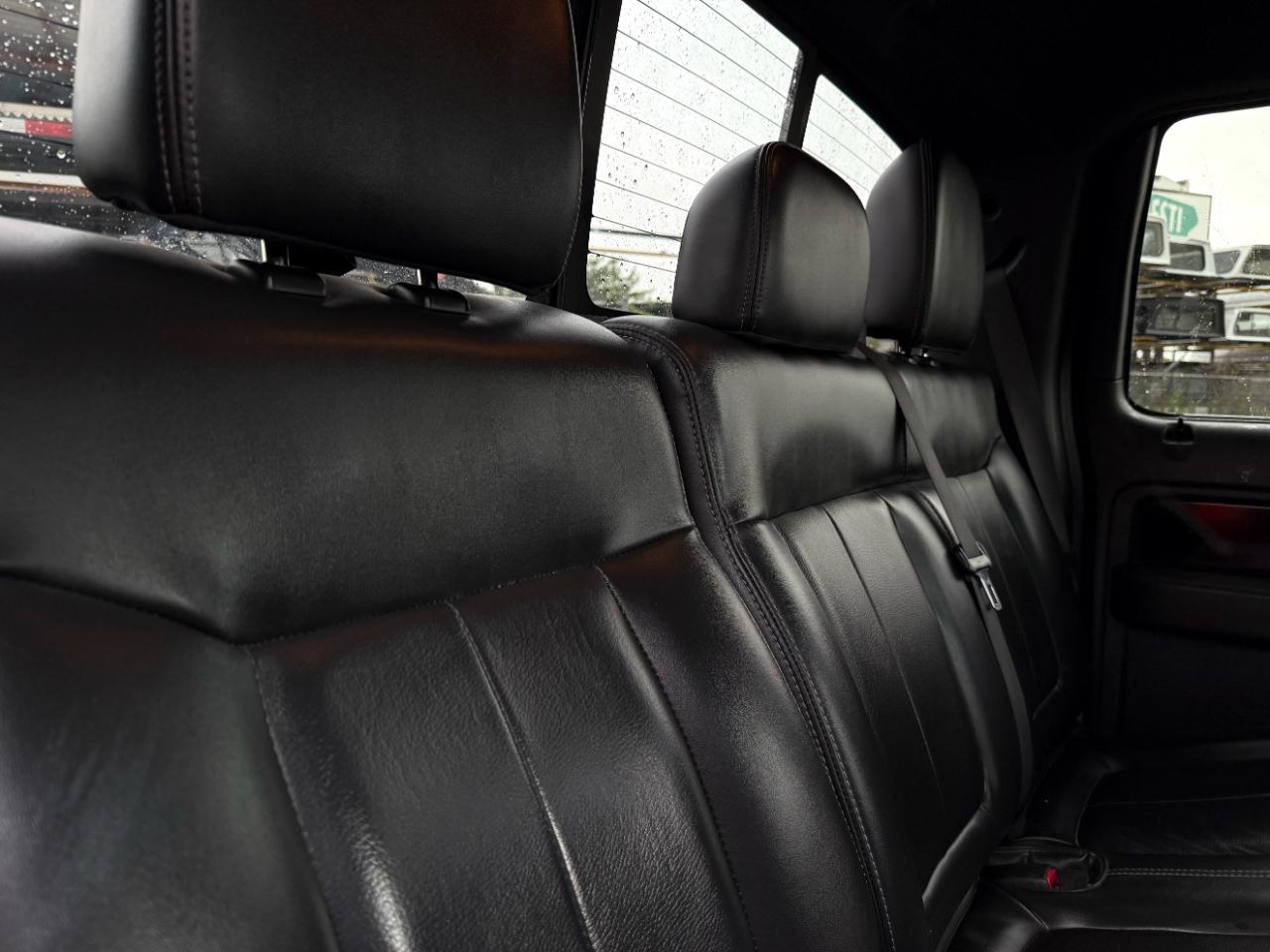 Ford F-150 4WD SuperCrew 145" Platinum 2011