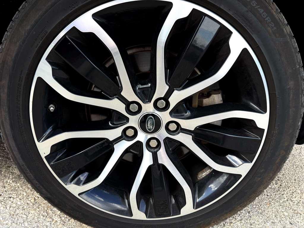 Land Rover Range Rover Sport Turbo i6 MHEV SE 2020