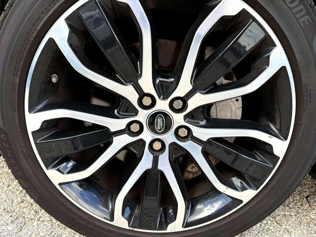 Land Rover Range Rover Sport Turbo i6 MHEV SE 2020