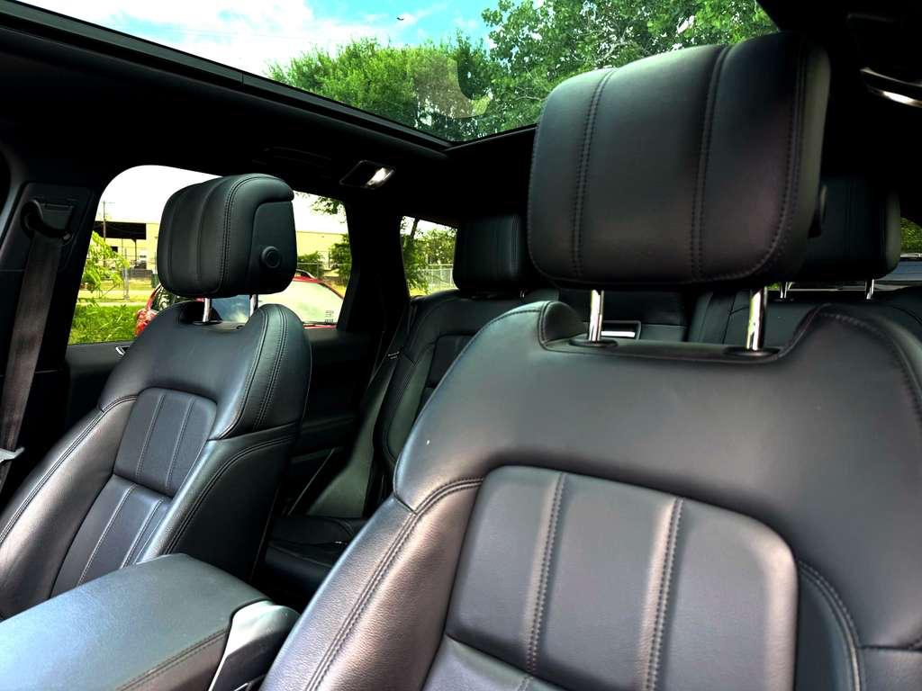 Land Rover Range Rover Sport Turbo i6 MHEV SE 2020