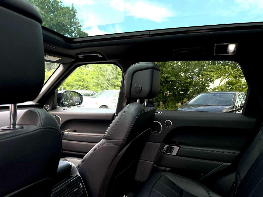Land Rover Range Rover Sport Turbo i6 MHEV SE 2020
