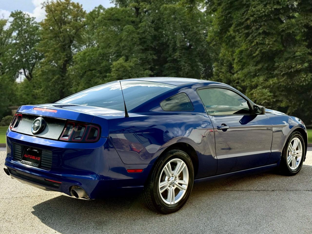Ford Mustang 2dr Cpe V6 2014