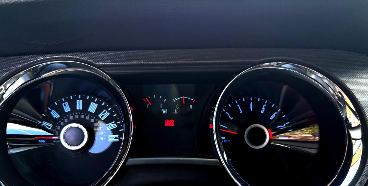 Ford Mustang 2dr Cpe V6 2014