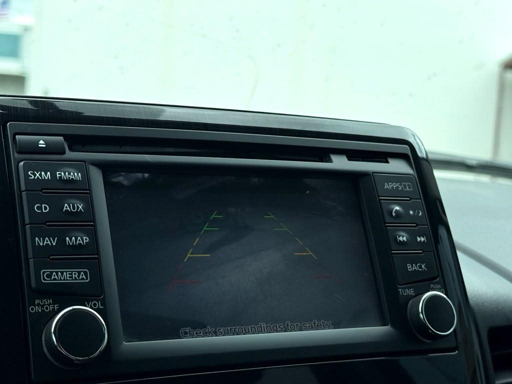 Nissan Titan 2WD Crew Cab SWB SV 2015