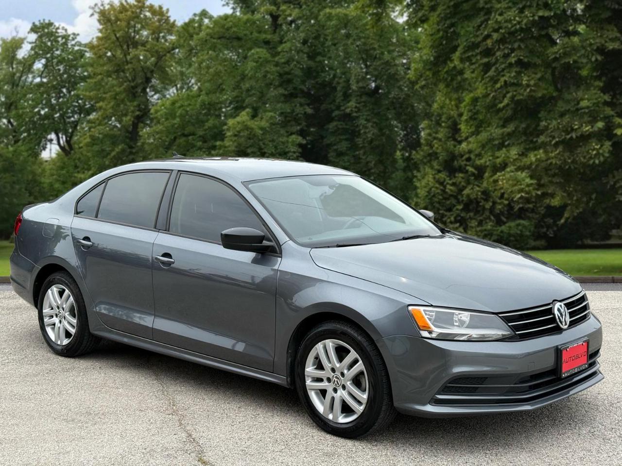 Volkswagen Jetta Sedan 4dr Man 2.0L S 2015