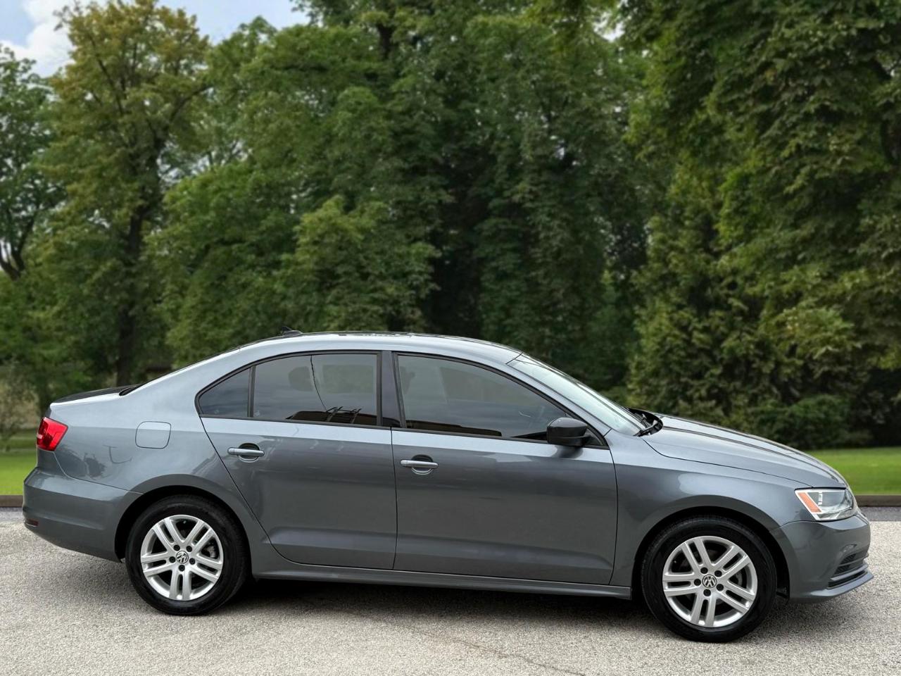 Volkswagen Jetta Sedan 4dr Man 2.0L S 2015