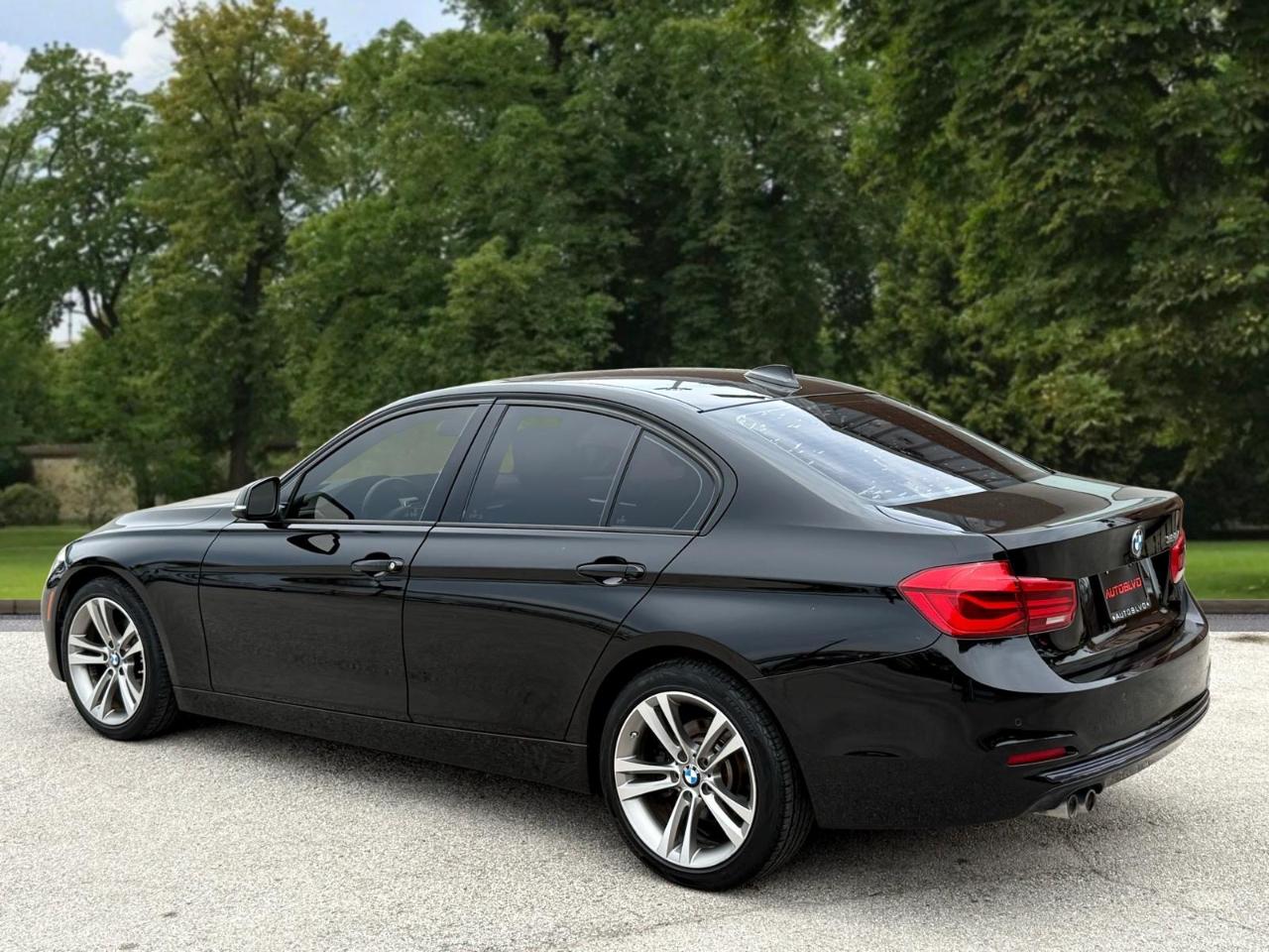 BMW 3 Series 4dr Sdn 328i RWD South Africa SULEV 2016