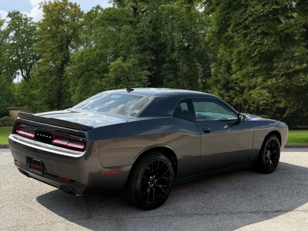 Dodge Challenger 2dr Cpe R/T Plus 2015