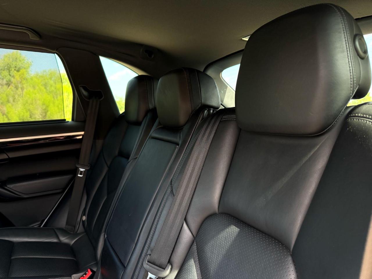 Porsche Cayenne AWD 4dr 2016