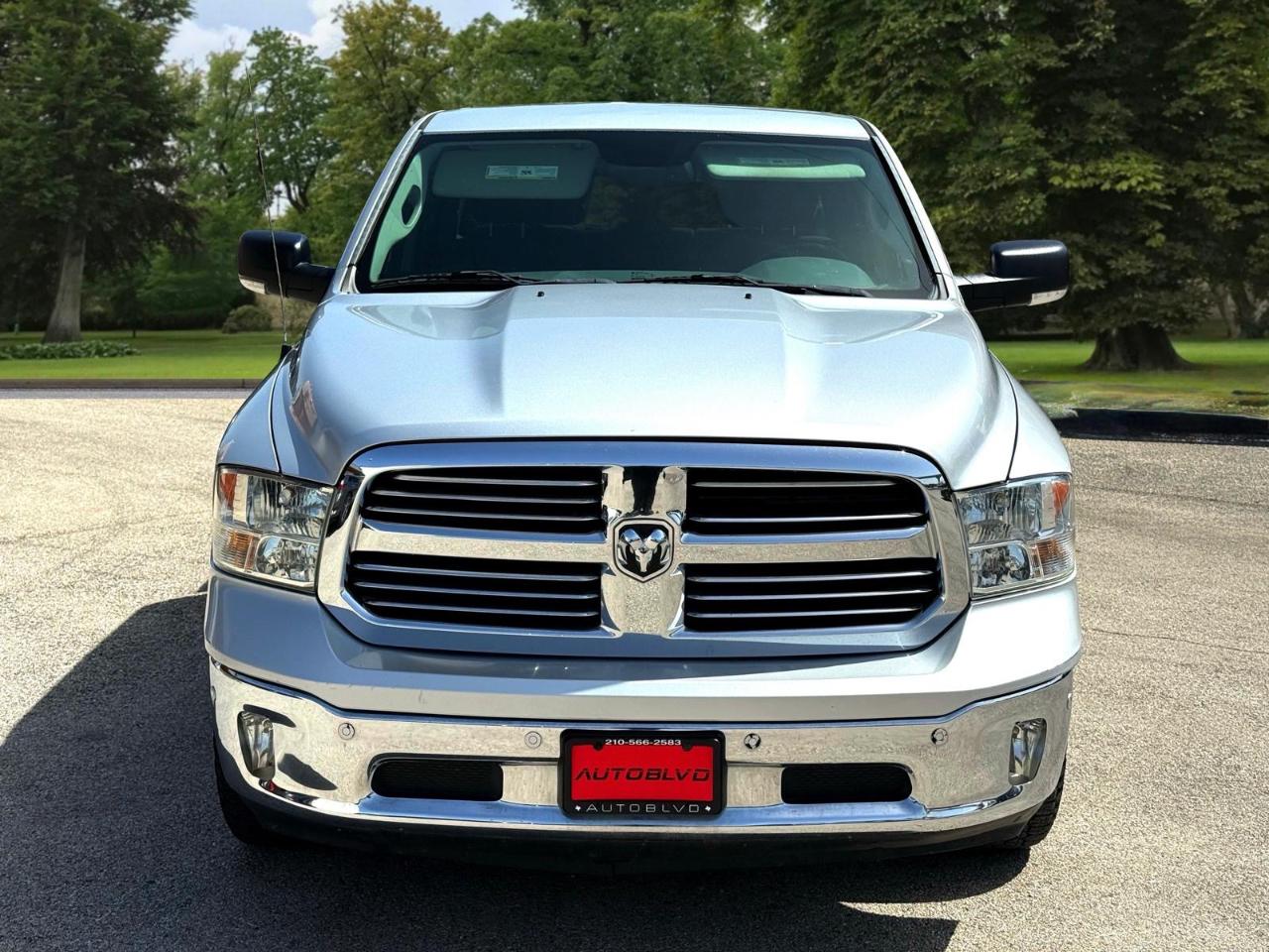 RAM 1500 2WD Crew Cab 140.5" Lone Star 2016