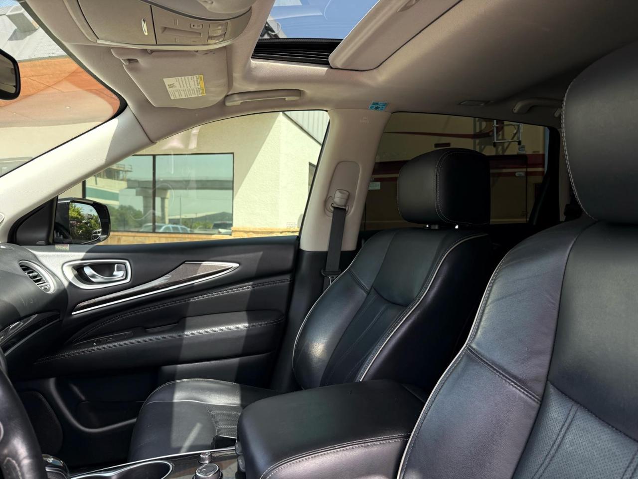 Infiniti QX60 LUXE FWD 2019