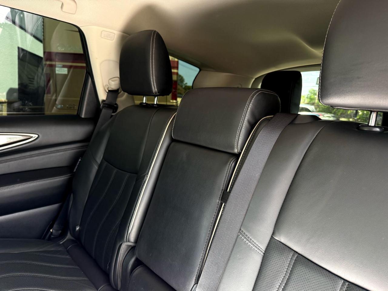 Infiniti QX60 LUXE FWD 2019