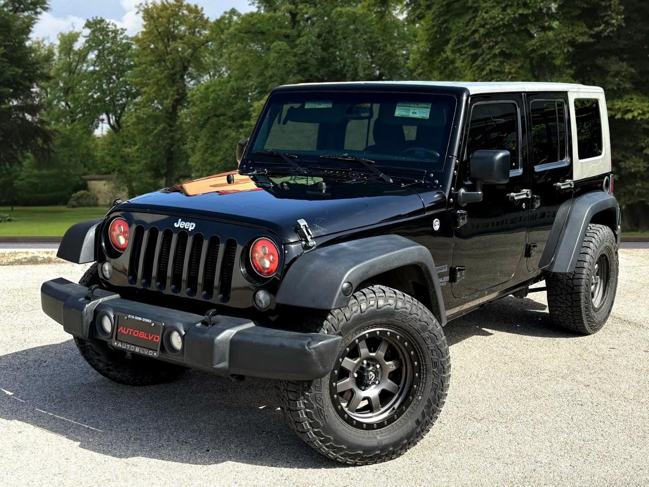 Jeep Wrangler Unlimited 4WD 4dr Sport 2016