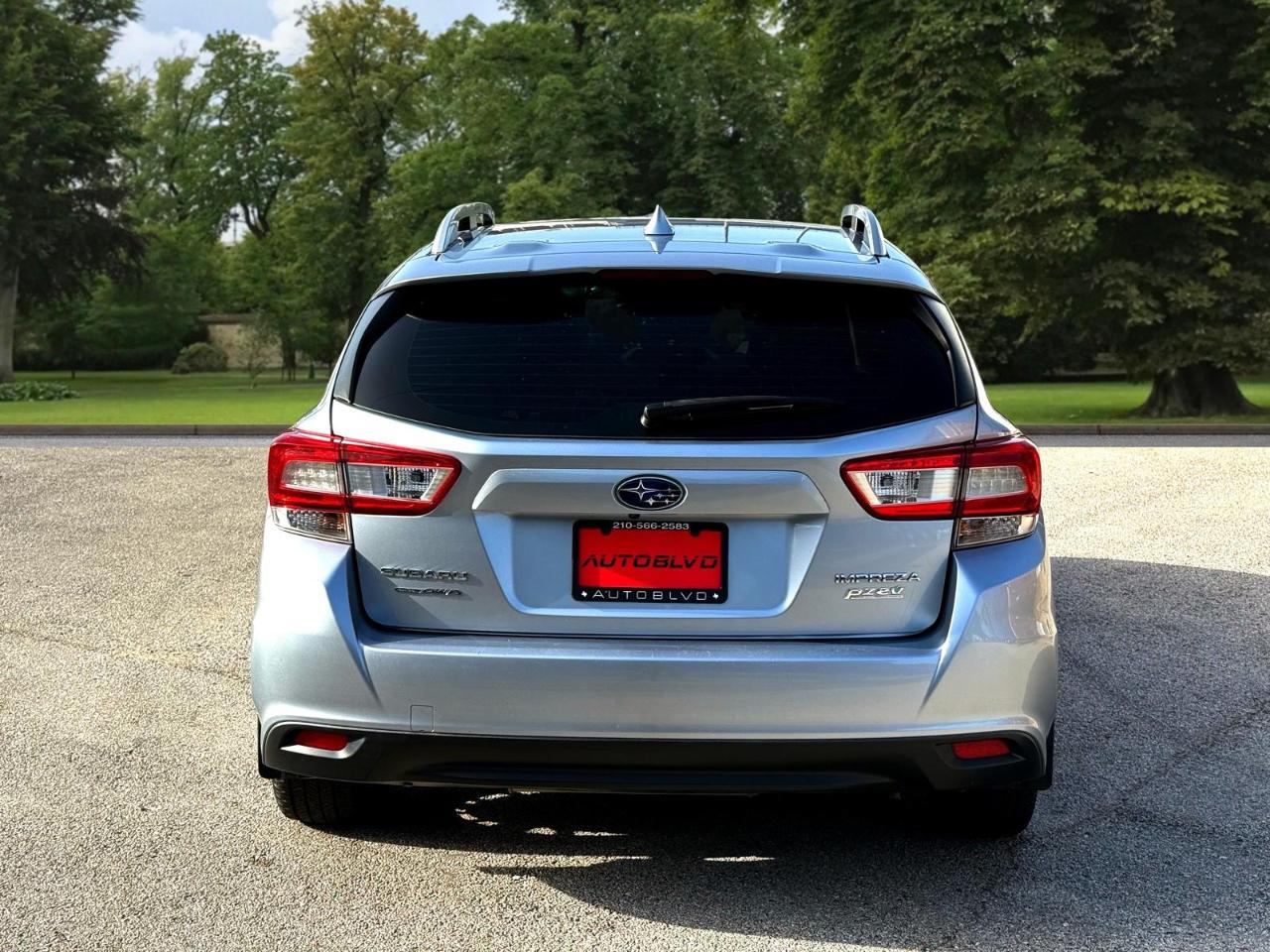 Subaru Impreza 2.0i Premium 5-door CVT 2017