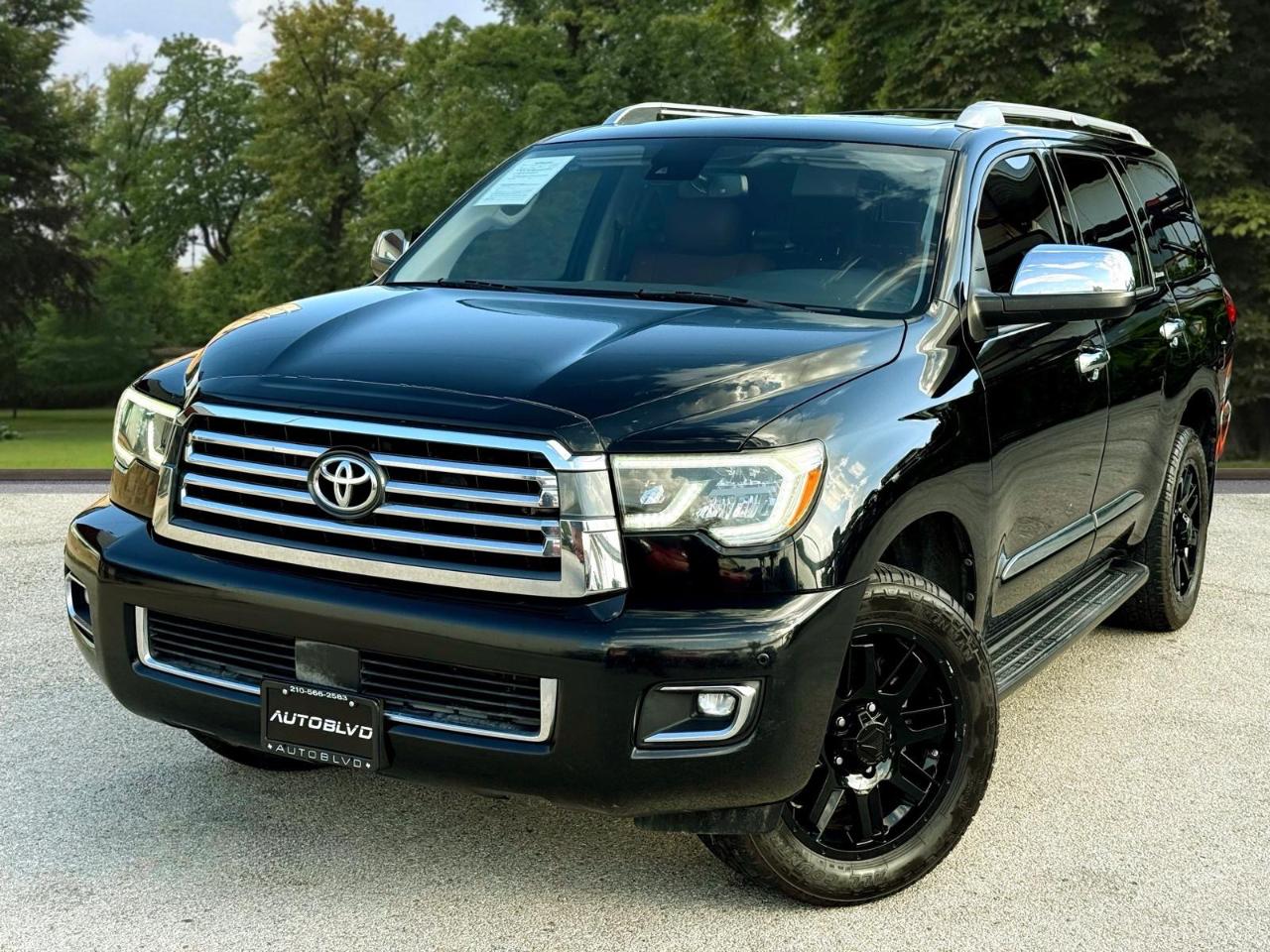 Toyota Sequoia Platinum RWD (Natl) 2018