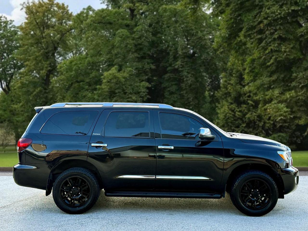 Toyota Sequoia Platinum RWD (Natl) 2018