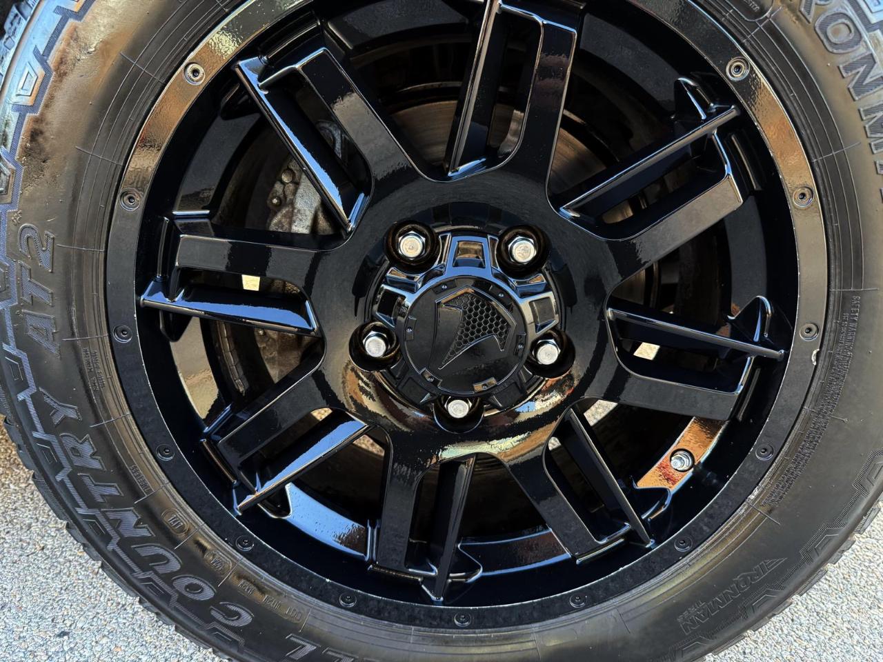 Toyota Sequoia Platinum RWD (Natl) 2018