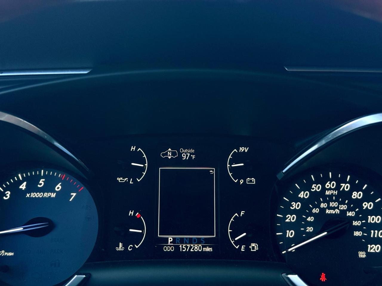 Toyota Sequoia Platinum RWD (Natl) 2018