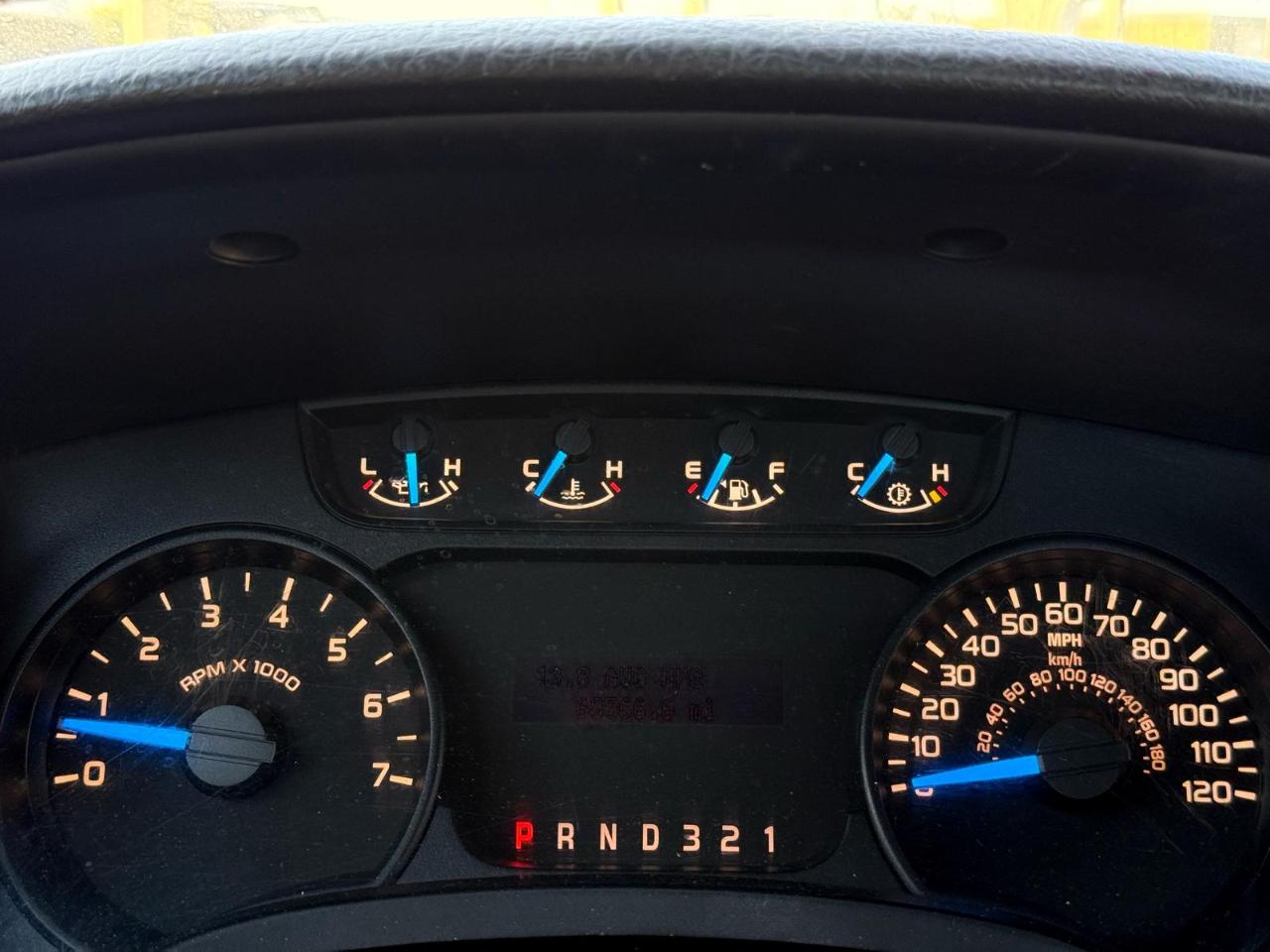 Ford F-150 2WD Reg Cab 122.5" XL 2014