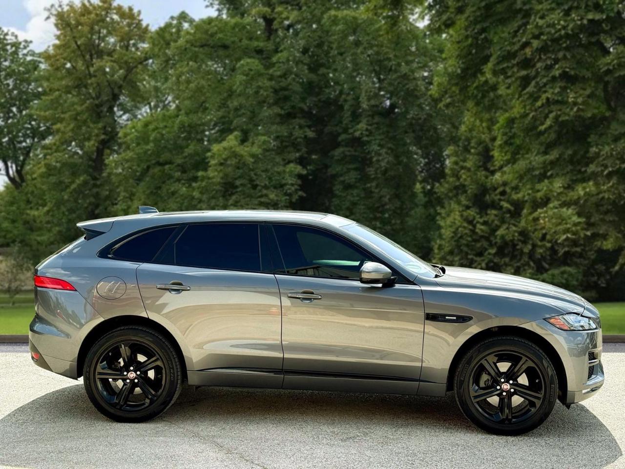 Jaguar F-Pace 30t R-Sport AWD 2017