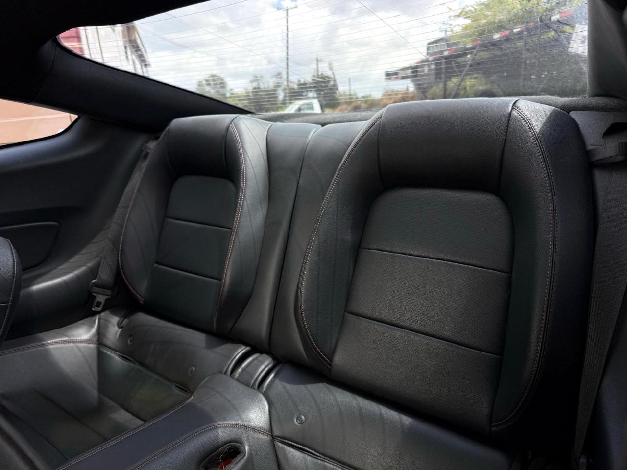 Ford Mustang 2dr Fastback GT 2015