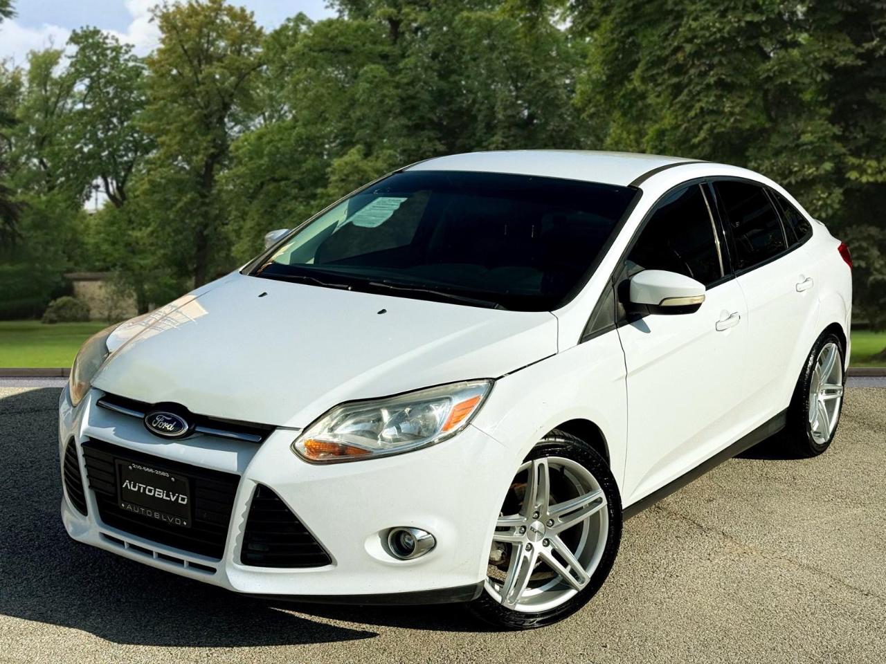 Ford Focus 4dr Sdn SE 2014