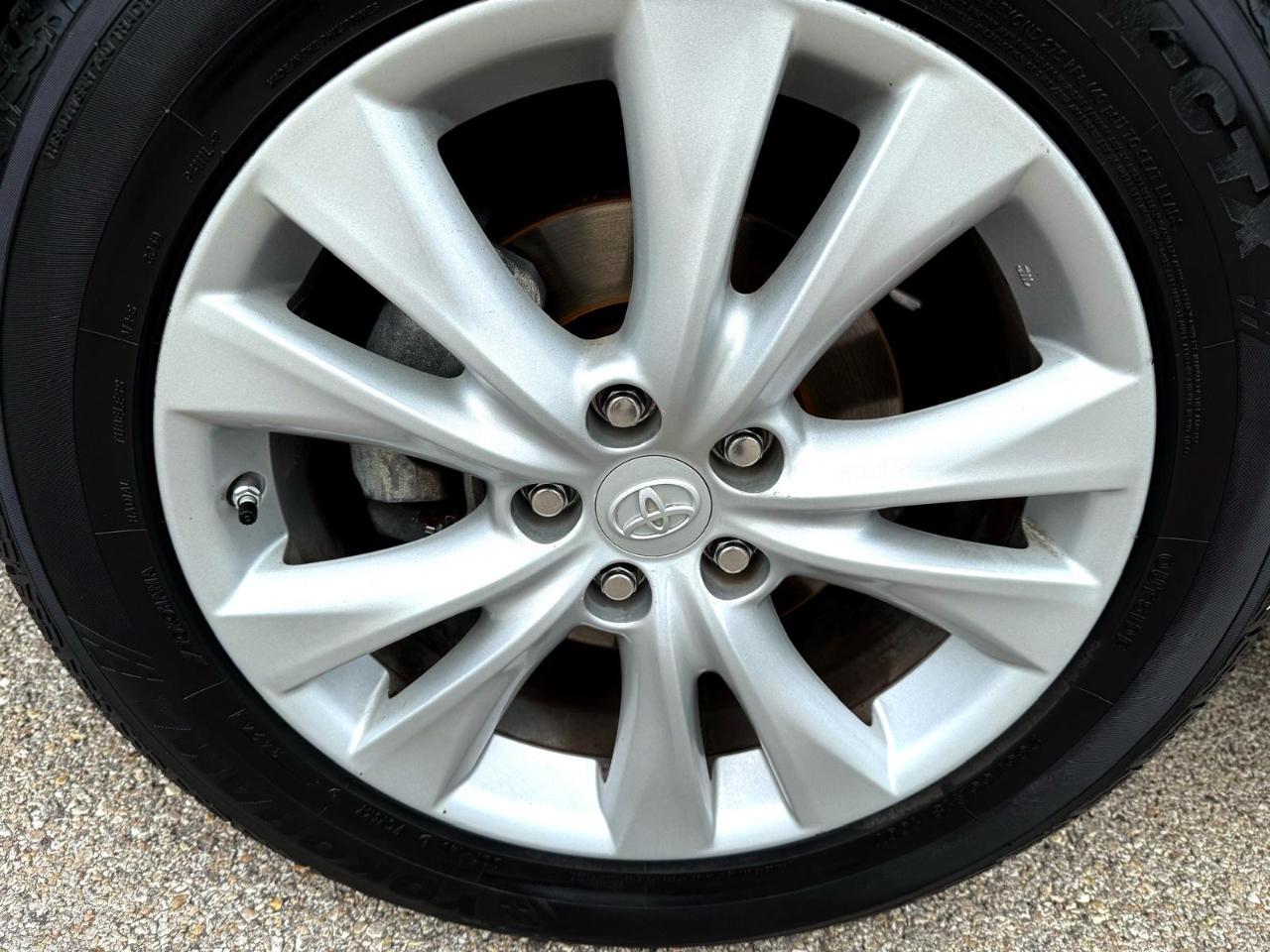 Toyota RAV4 FWD 4dr Limited (Natl) 2015