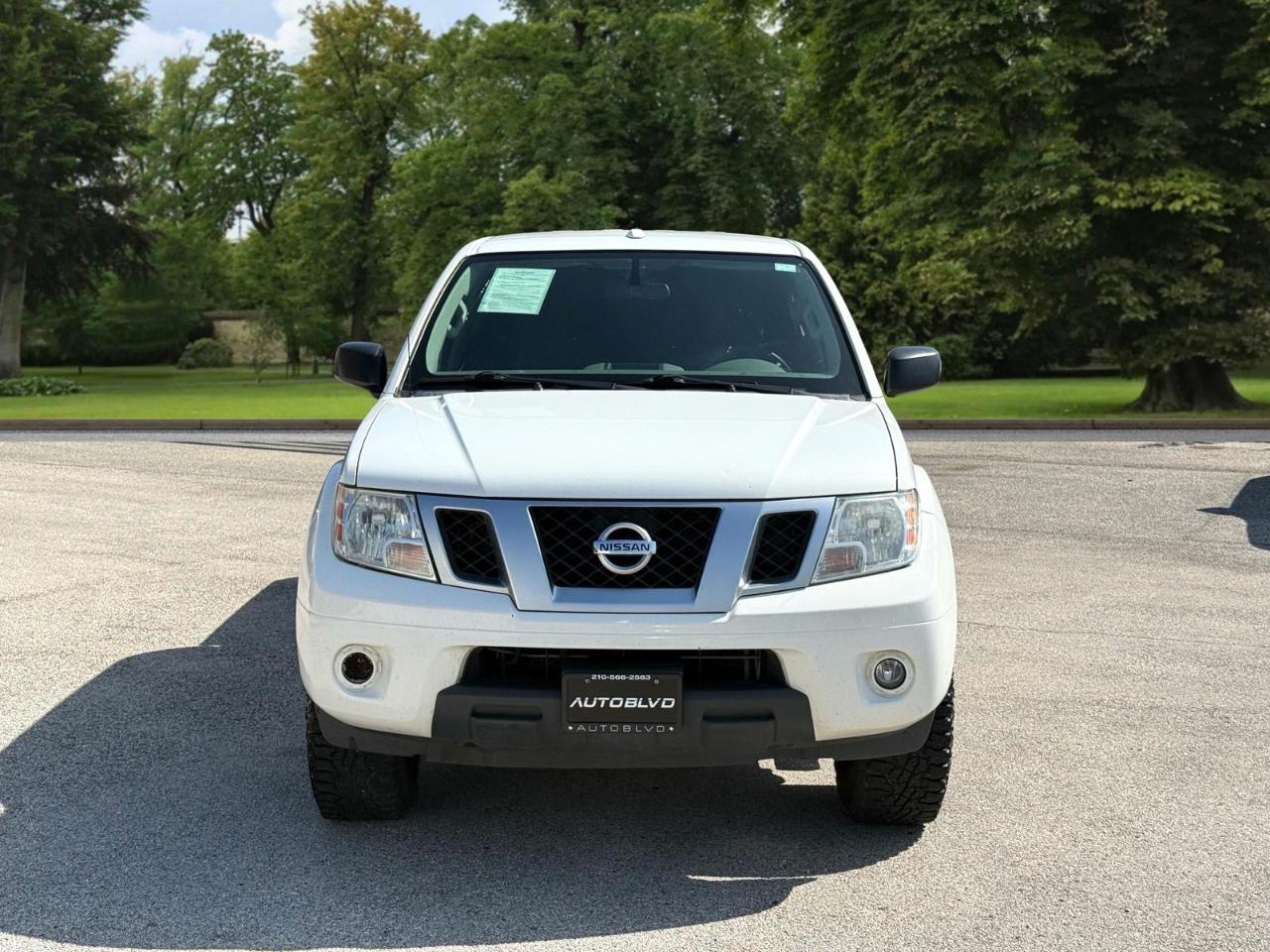 Nissan Frontier 2WD Crew Cab SWB Auto Desert Runner 2016