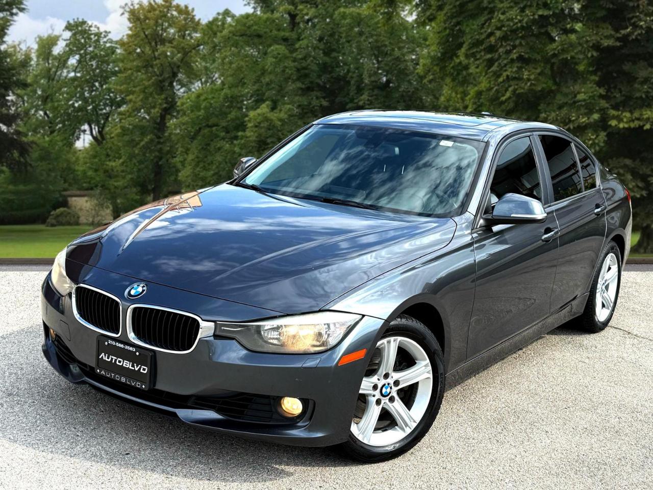 BMW 3 Series 4dr Sdn 328i xDrive AWD SULEV 2015