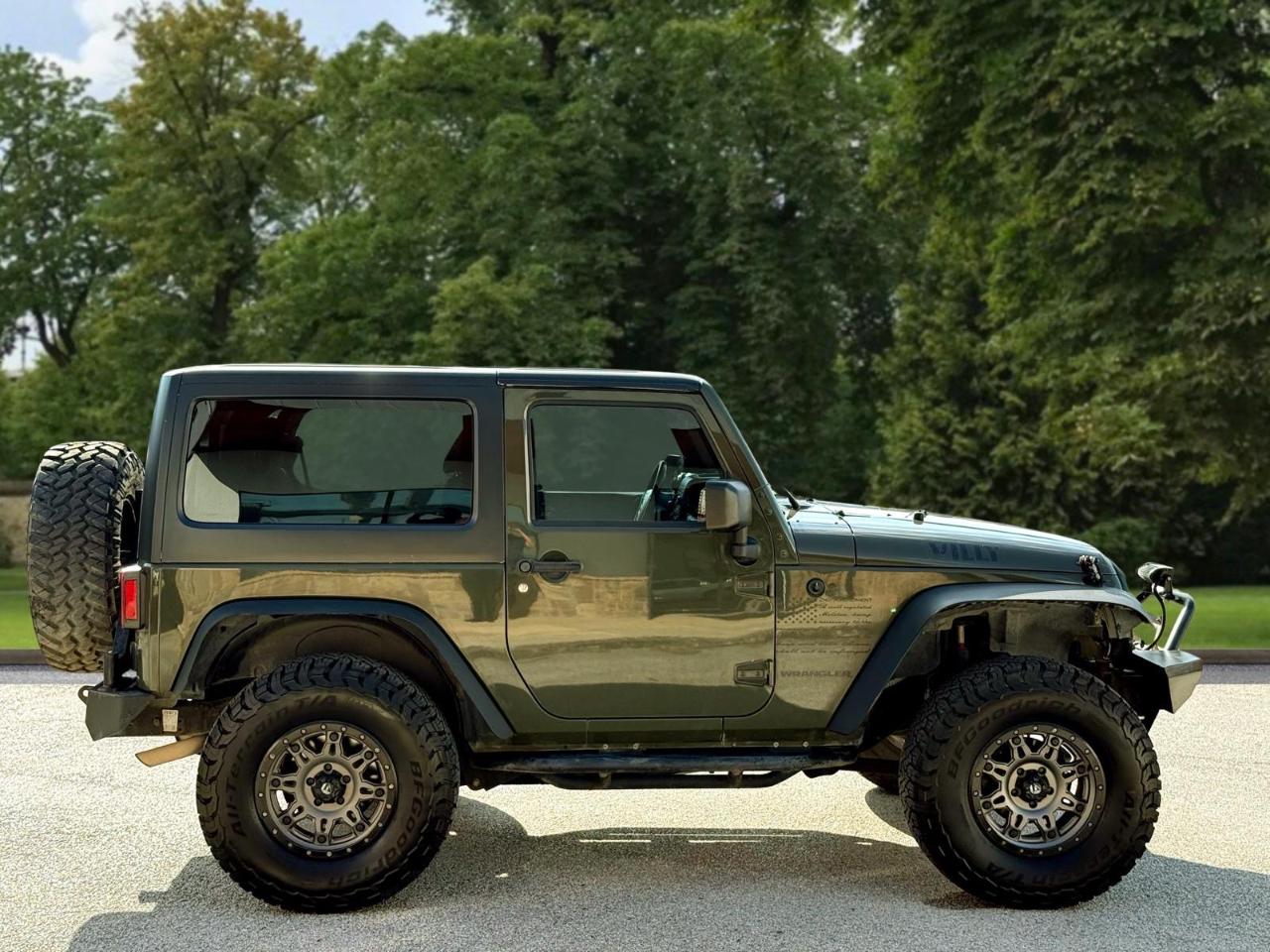 Jeep Wrangler 4WD 2dr Willys Wheeler 2015