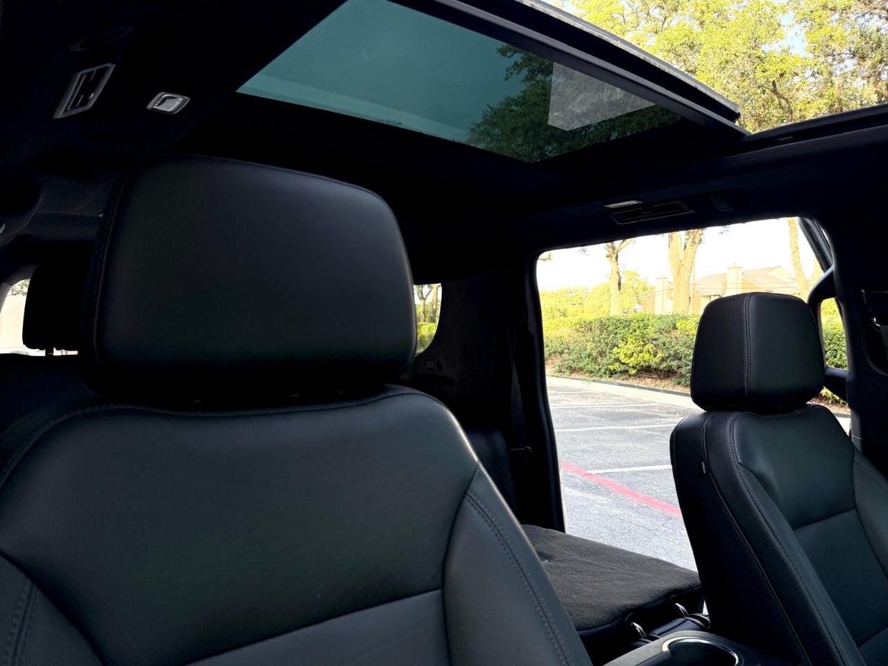 Chevrolet Suburban 4WD 4dr Z71 2022