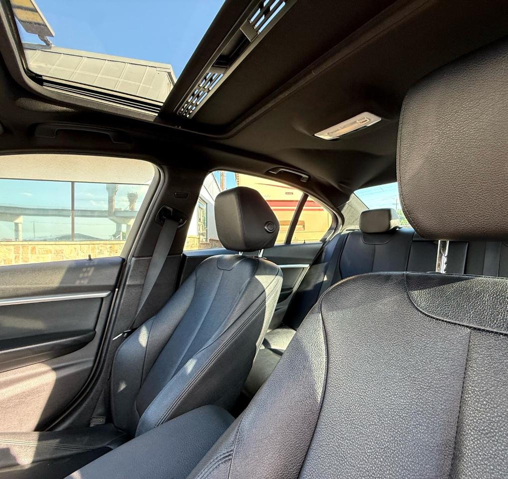 BMW 3 Series 4dr Sdn 328i RWD South Africa SULEV 2016
