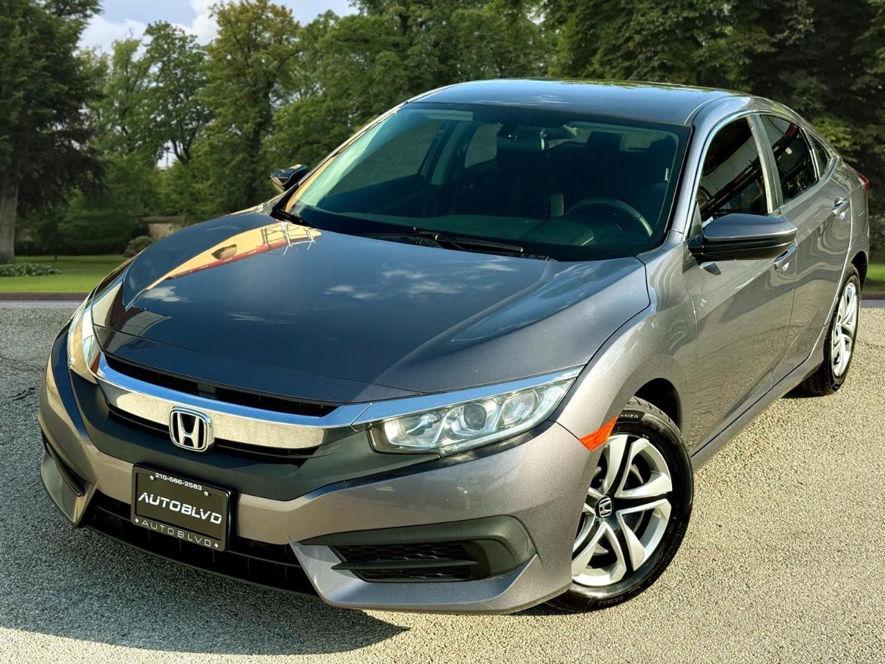 Honda Civic Sedan LX Manual 2017