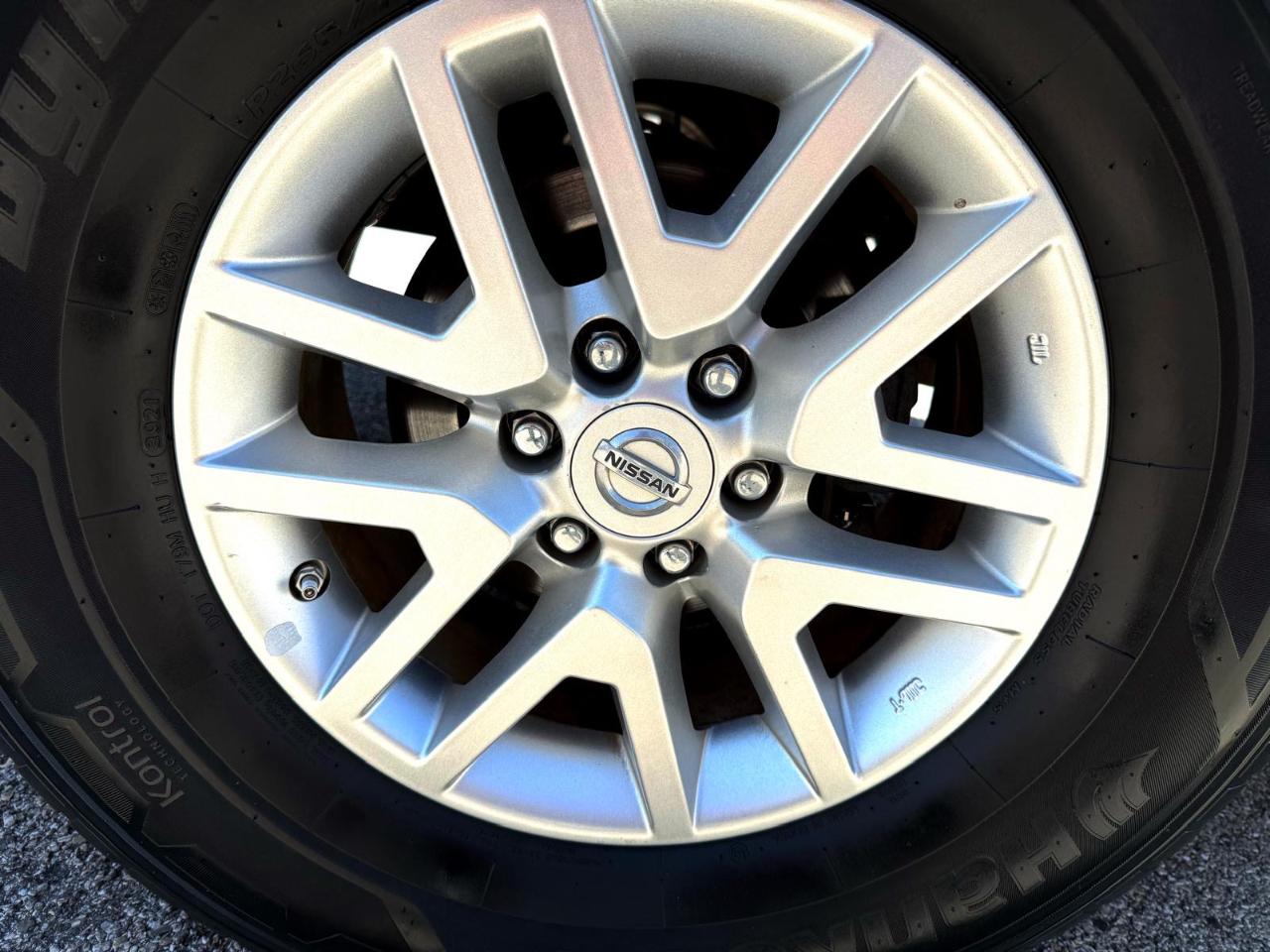 Nissan Frontier 2WD Crew Cab SWB Auto SV 2016