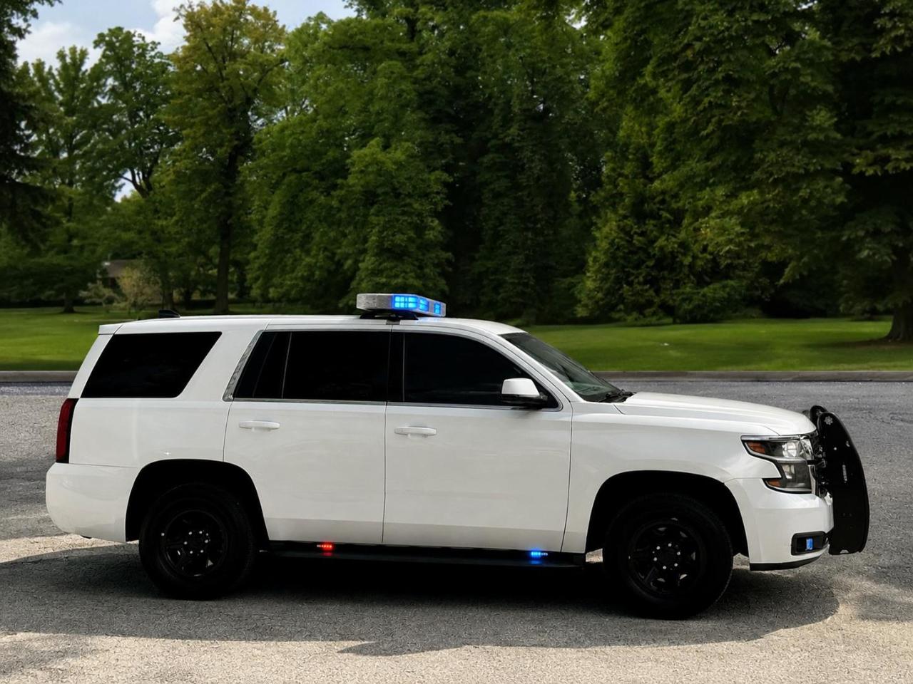Chevrolet Tahoe 2WD 4dr Commercial 2015