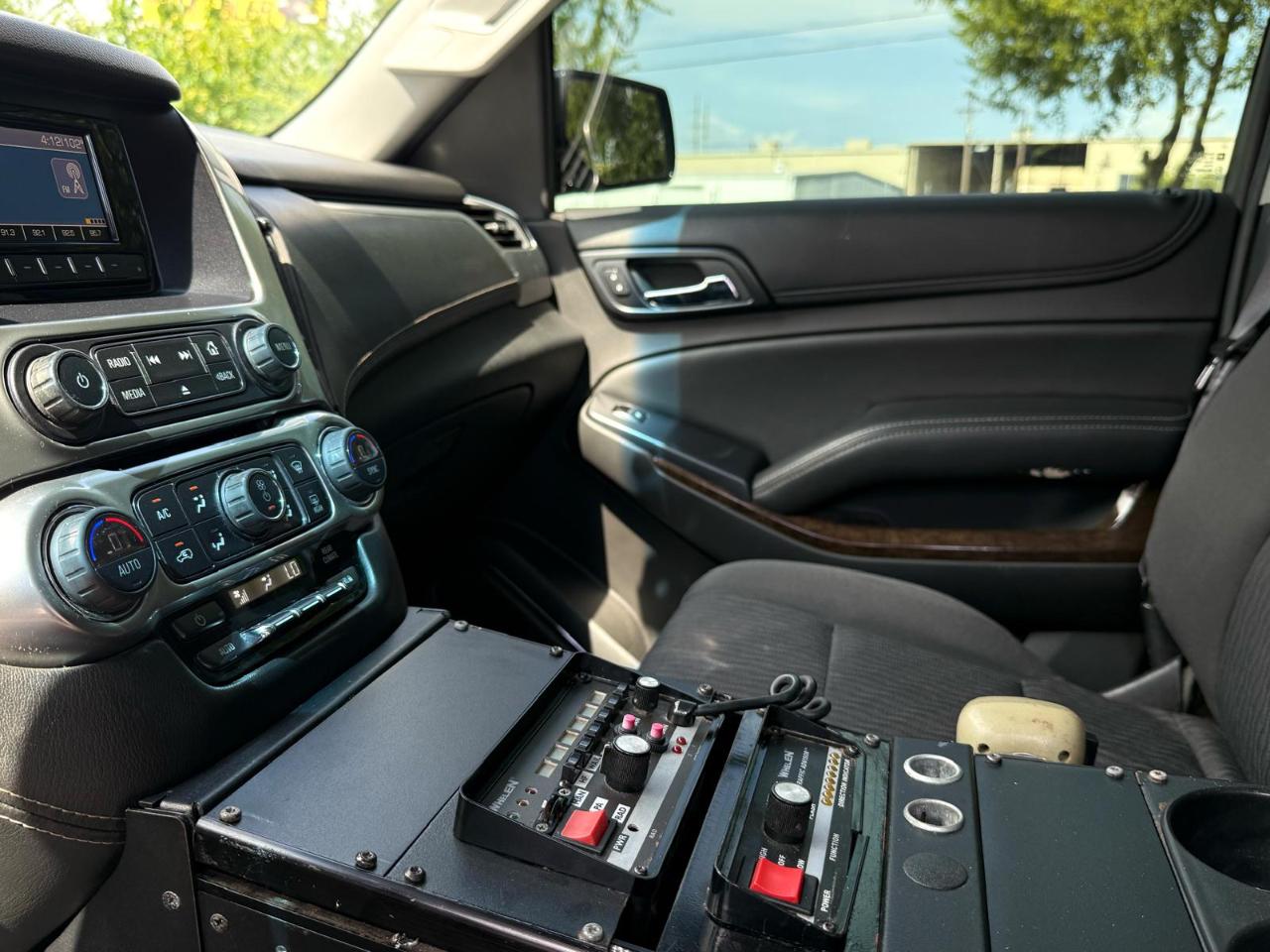 Chevrolet Tahoe 2WD 4dr Commercial 2015