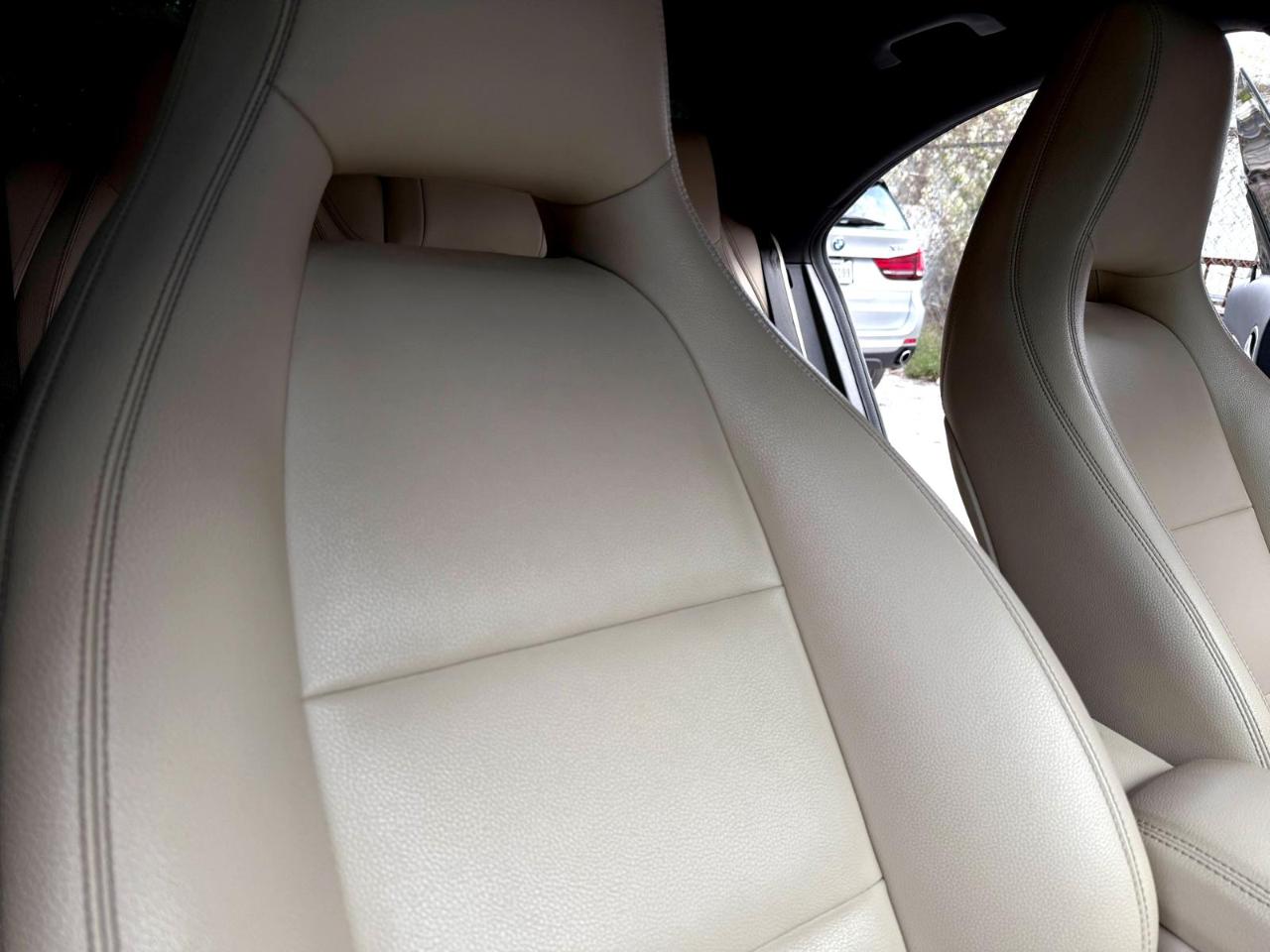 Mercedes-Benz CLA-Class 4dr Sdn CLA 250 FWD 2014