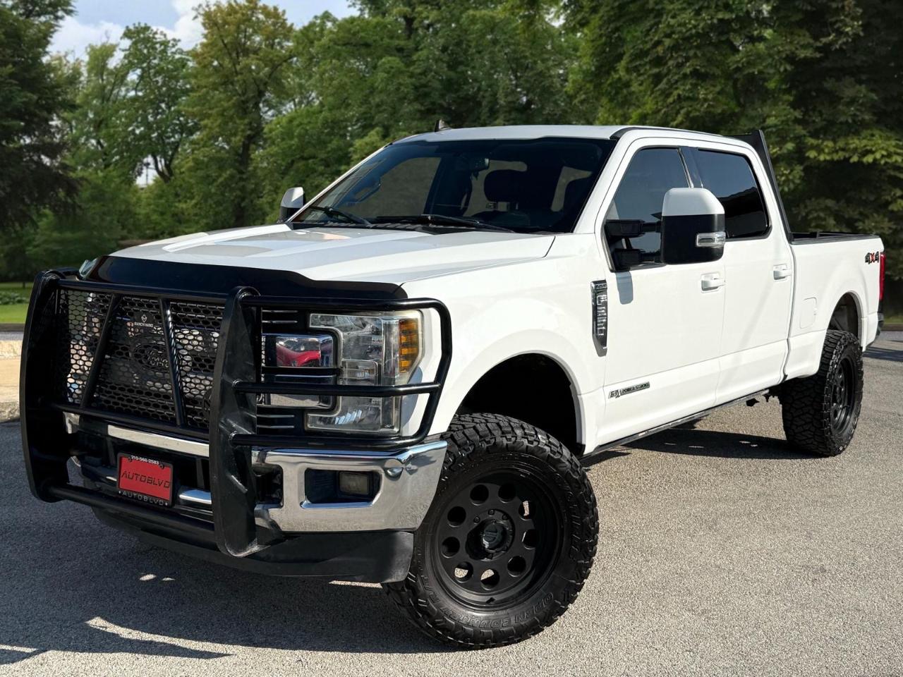 Ford Super Duty F-250 SRW Lariat 4WD Crew Cab 6.75' Box 2019