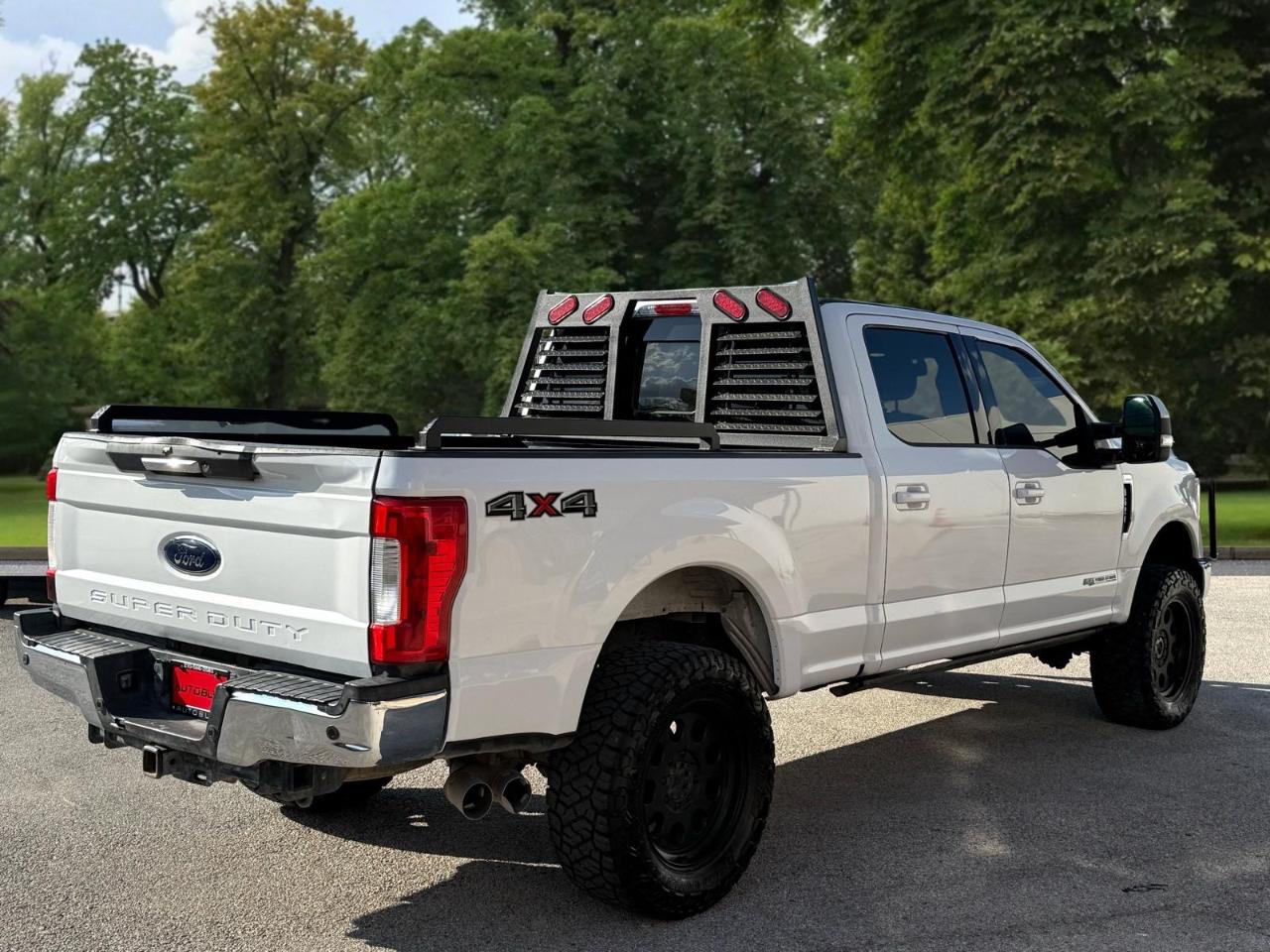 Ford Super Duty F-250 SRW Lariat 4WD Crew Cab 6.75' Box 2019